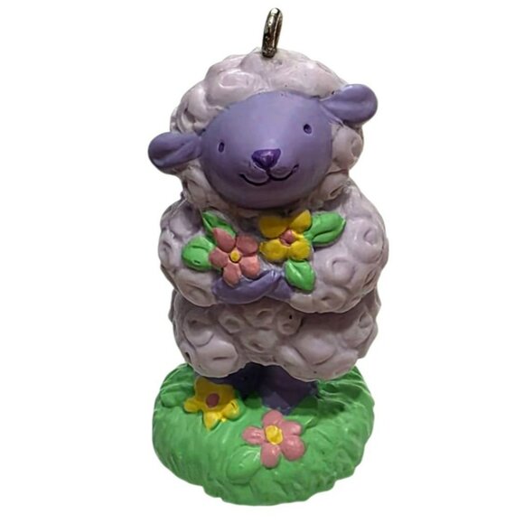 3 Vintage Avon Easter Ornaments Bunny Chick Egg Lamb Spring Figurines Decor 1991 - Picture 2 of 10